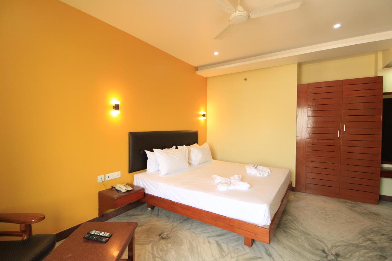 Pondy Southern Residency Puducherry Buitenkant foto